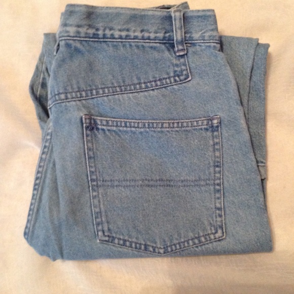 Capris. Christopher and Banks, size 10